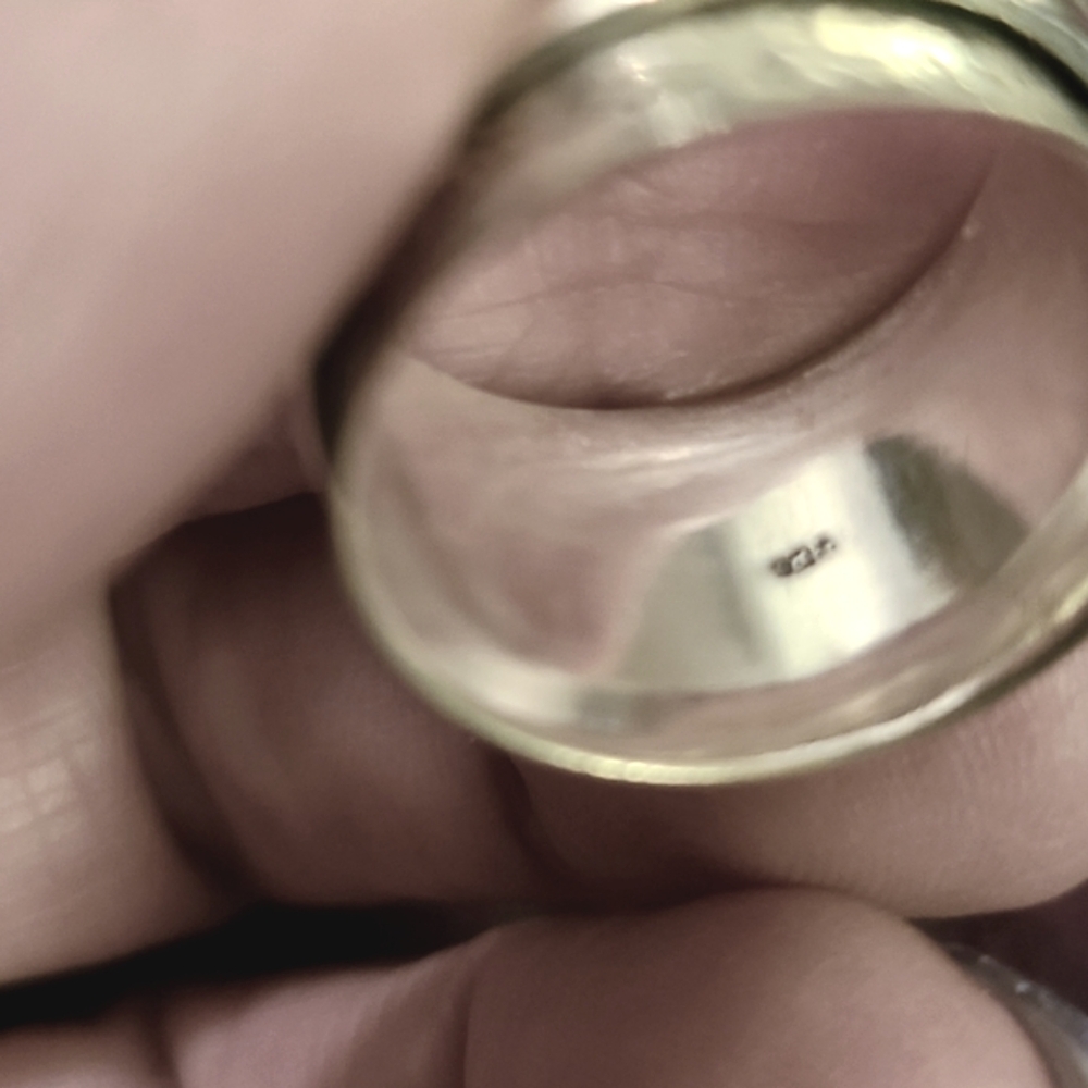 Silver + Purple Spinner Ring 7.5 - Picture 3 of 3
